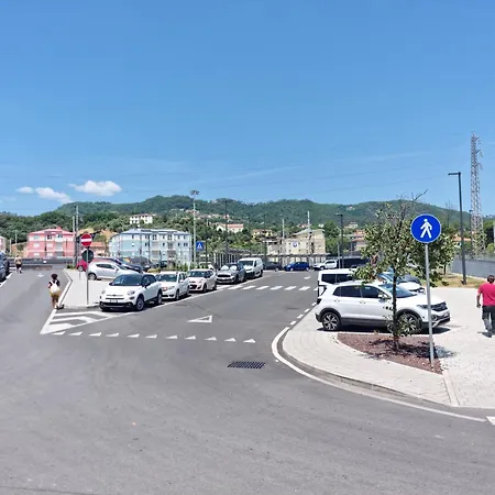 Appartamento Homeloly - 230 Dalla Stazione Di Migliarina Perfetta Per Le 5 Terre