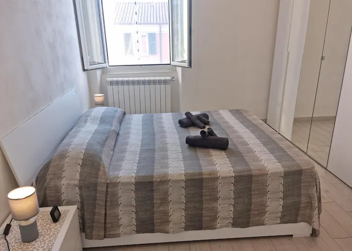 Apartman Homeloly - 230 Dalla Stazione Di Migliarina Perfetta Per Le 5 Terre La Spezia